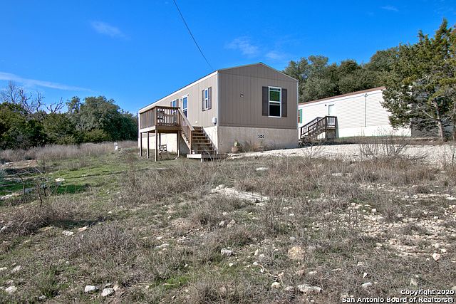 1st image of 1788 Live Oak Dr