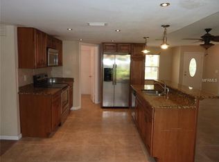 78 Harbor Oaks Cir, Safety Harbor, FL 34695