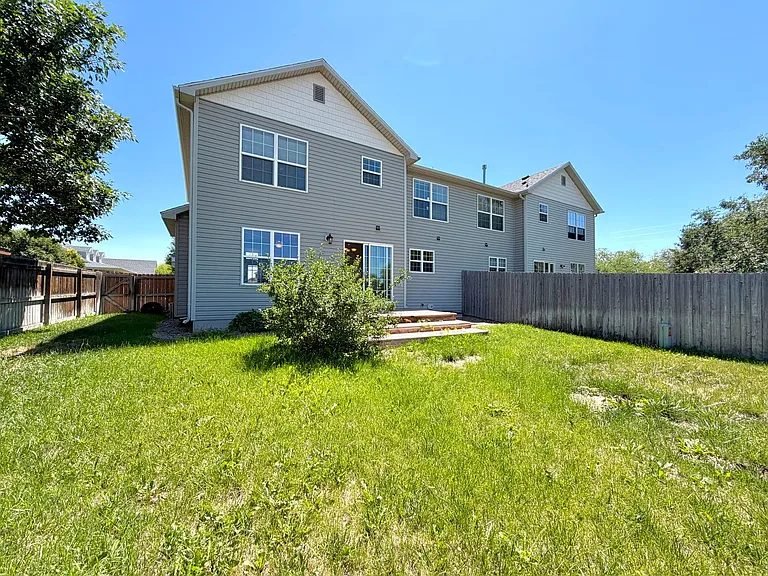 4608 Garnet Way — Photo 21