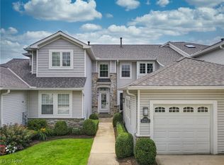 143 Blossom Ln #6, Orange, OH 44022