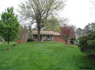 7005 N Irvington Rd, Omaha, NE 68122