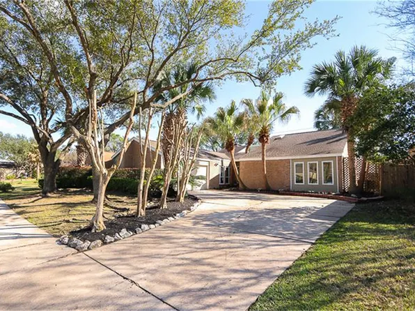 11319 Piping Rock Dr, Houston, TX 77077