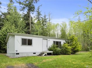 2551 Sandy Dr, Camano Island, WA 98282