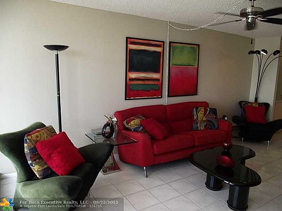 Home For Sale In Quadomain