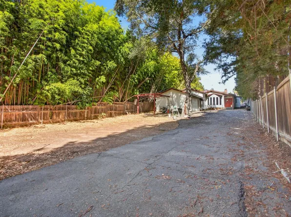 8879 Sunset Ave, Fair Oaks, CA 95628