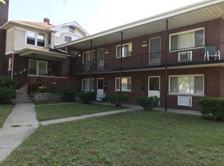 1500 Crooks Rd, Royal Oak, MI 48067