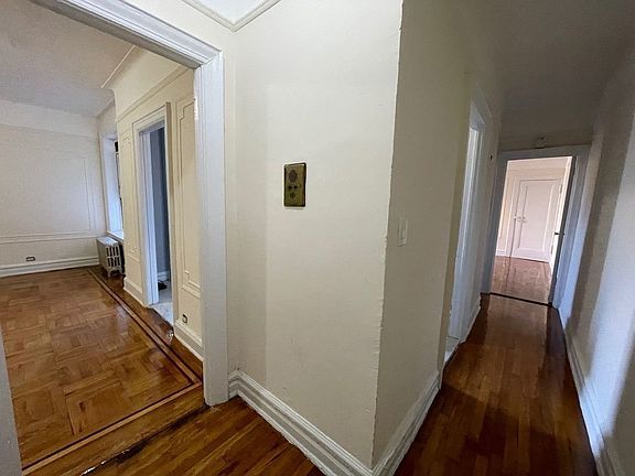 3rd image of 84-06 109th St #34