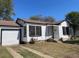 7412 Willis Ave, Fort Worth, TX 76116