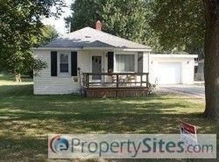 3389 Lauria Rd, Bay City, MI 48706