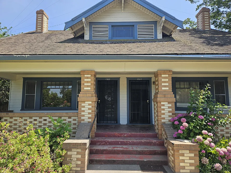 1502 W Walnut St