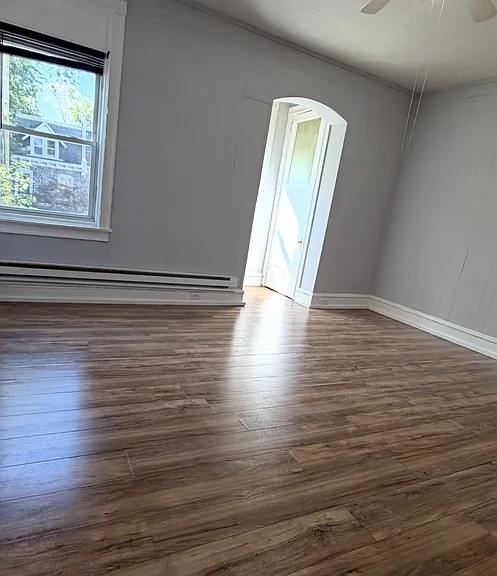1713 W Tioga St — Photo 1