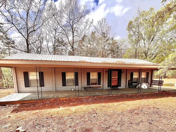 3221 Pine Grove Rd, Blue Mountain, MS 38610