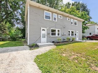 2307 Deerfield Ct, Westland, MI 48186