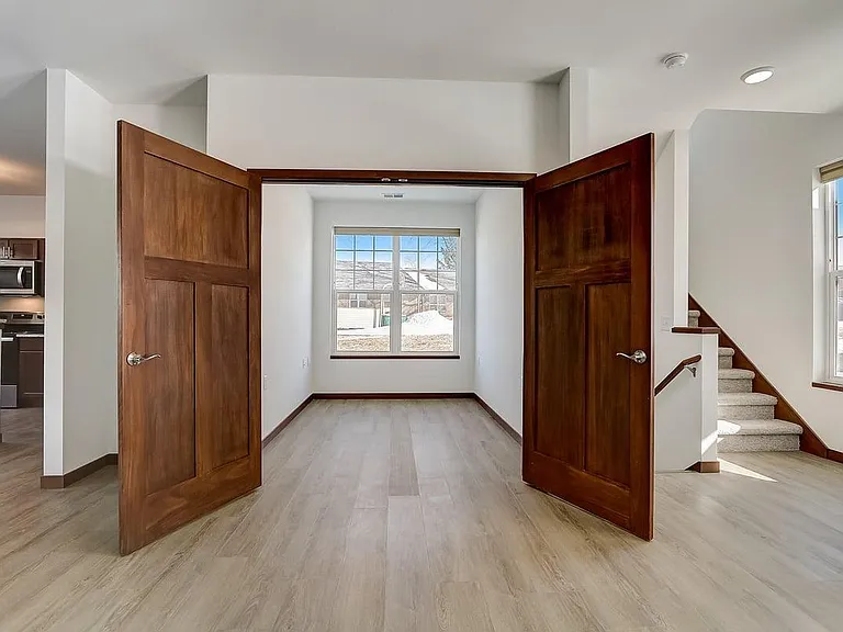 1931 Eastwood Way #1931 — Photo 12