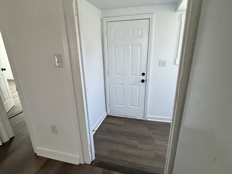 227 Lewis St — Photo 13