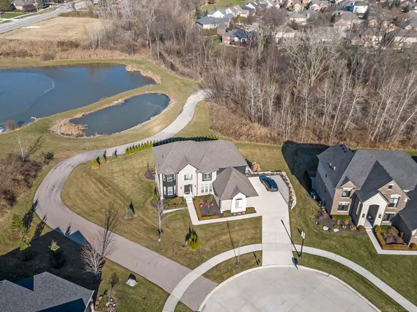50155 Anita Way N, Macomb, MI 48044