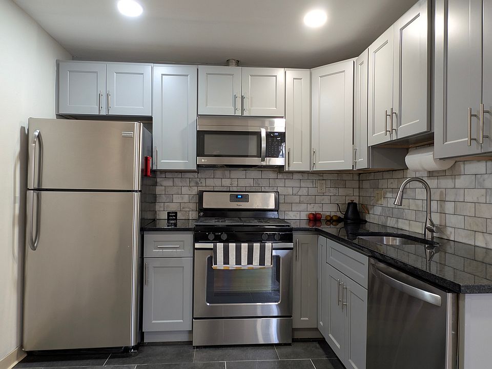 1st image of 7038 Valley Ave #1