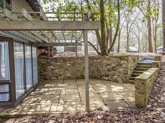 5th image of 1441 Oak Creek Cir