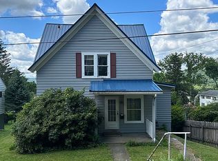 17 Branch St, Warren, PA 16365