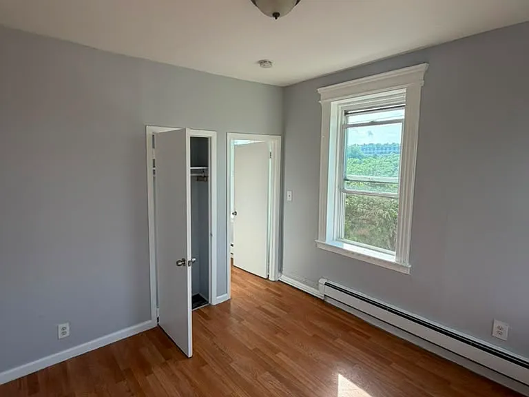 300 Watchung Ave #8 — Photo 7