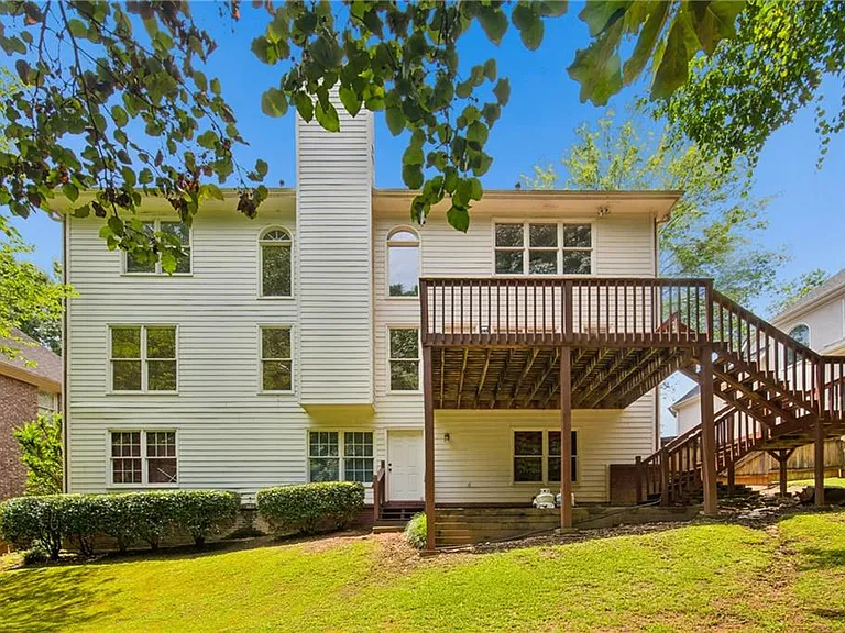 270 Edwardton Ct — Photo 35
