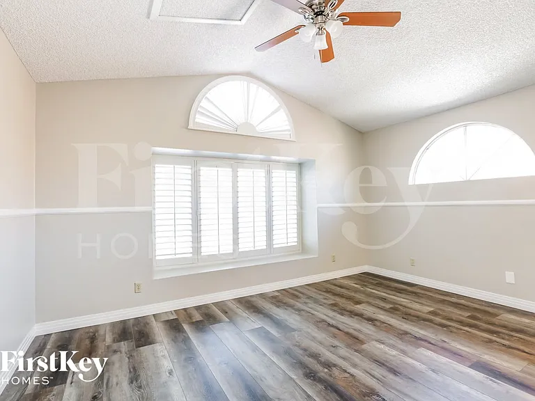 2699 Moortown St — Photo 8