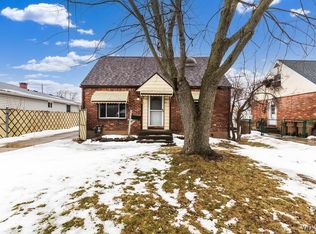 300 Danbury Dr, Cheektowaga, NY
