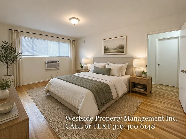 244 S Doheny Dr #246 — Photo 3