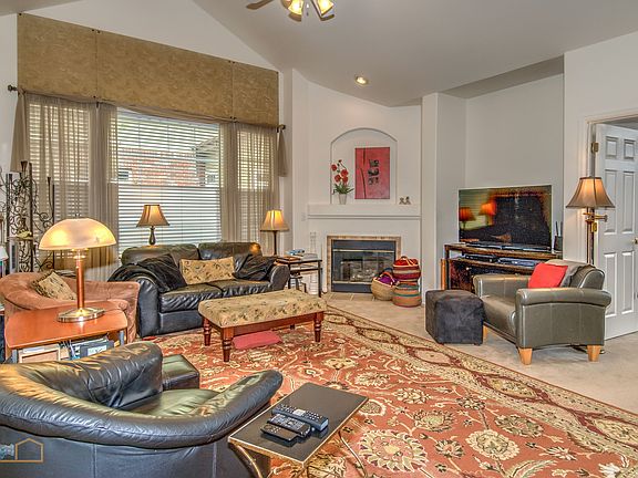 3rd image of 2855 Rock Creek Cir Unit 323