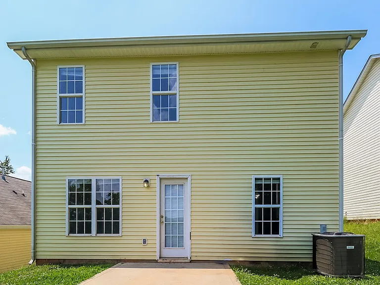 9446 Dewey Dr — Photo 17
