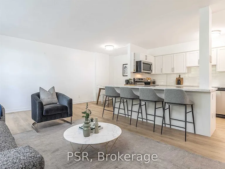 240 Markland Dr #511 — Photo 4