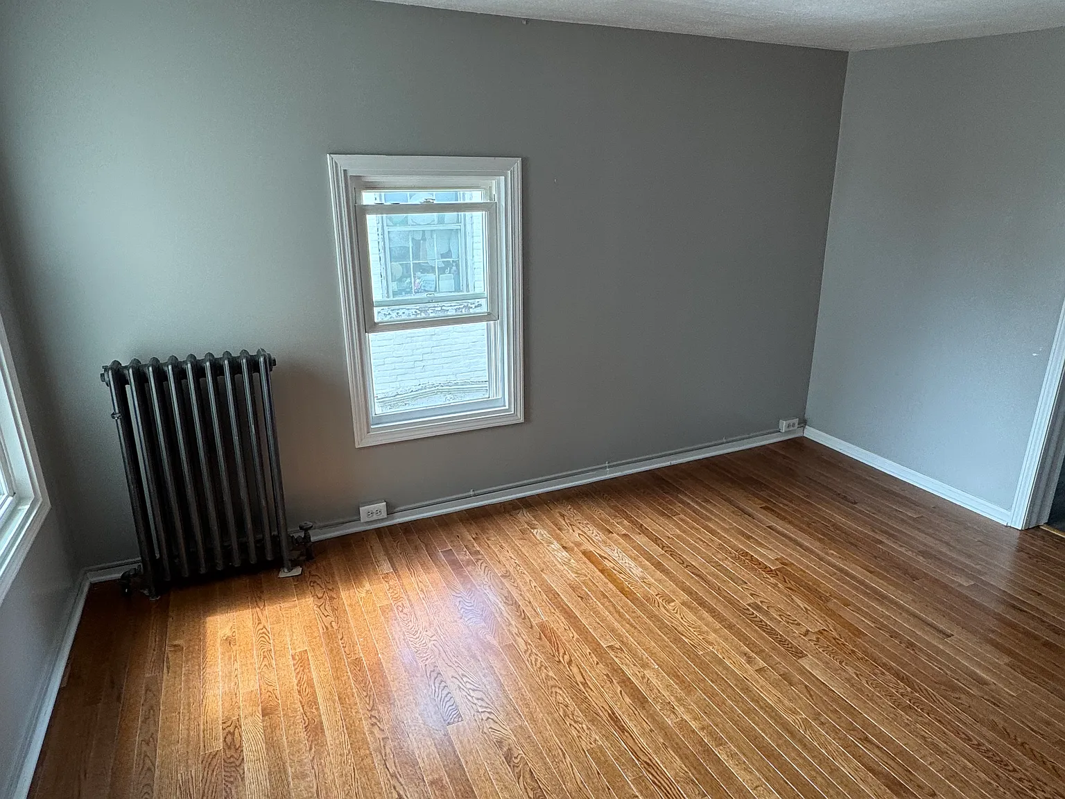 1 bed, 500 sqft, $1,200 — Photo 4