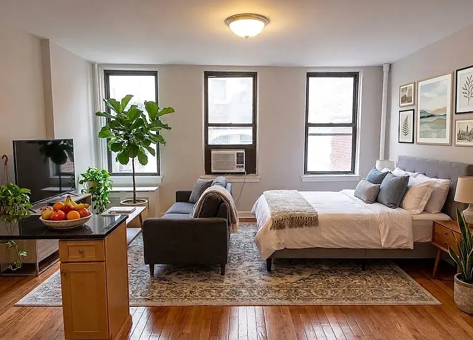 45 W 55th St #5J