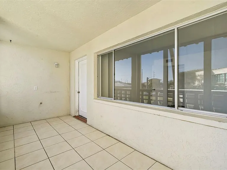 8950 Park Blvd #201 — Photo 9