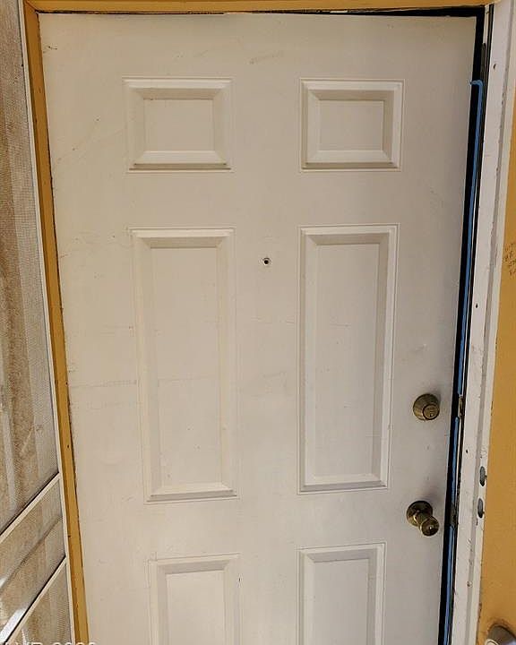 1st image of 721 Covington Ln #2