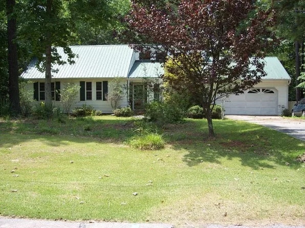 7203 Tara Dr, Villa Rica, GA 30180