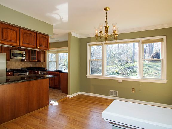 dining room off kitchen