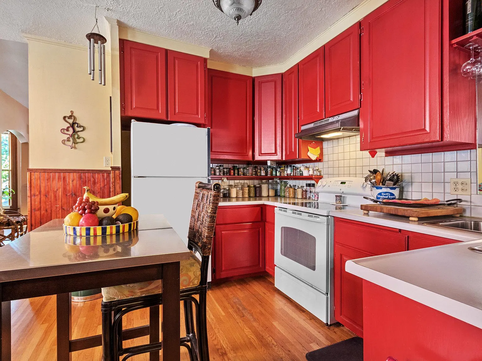 2 bed, $2,770 — Photo 3