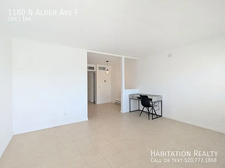 1180 N Alder Ave #F — Photo 1