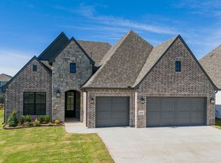 6720 S Gardenia Ave, Broken Arrow, OK 74011