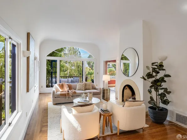 1160 Glen Ave, Berkeley, CA 94708