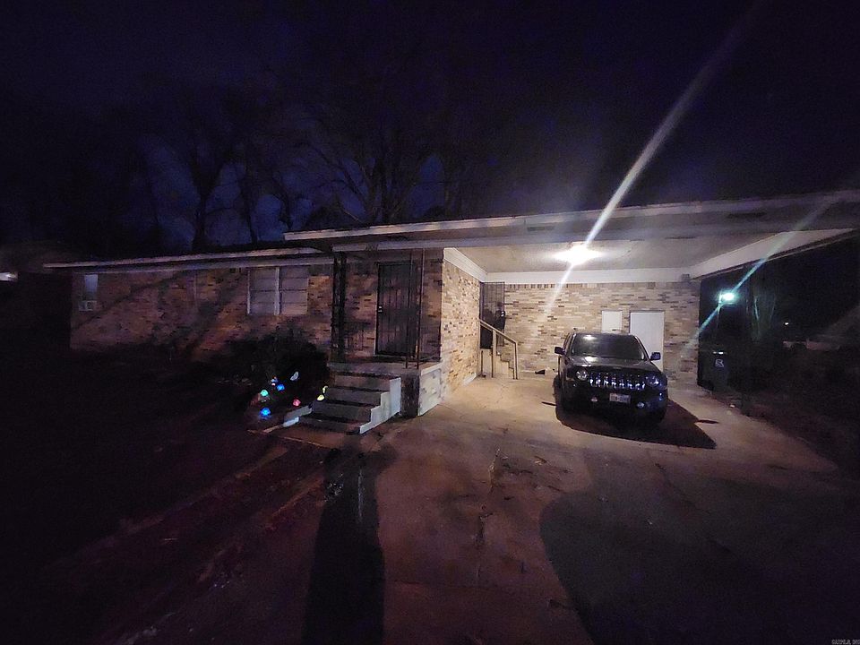 1st image of 10017 Chicot Rd