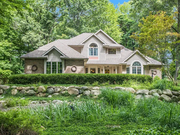 15701 Kesselwood Trl, Marshall, MI 49068