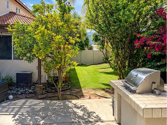 5th image of 23828 Cloverleaf Way