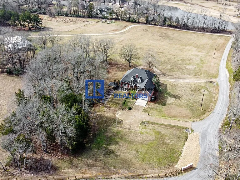 200 Cripple Creek Rd — Photo 82