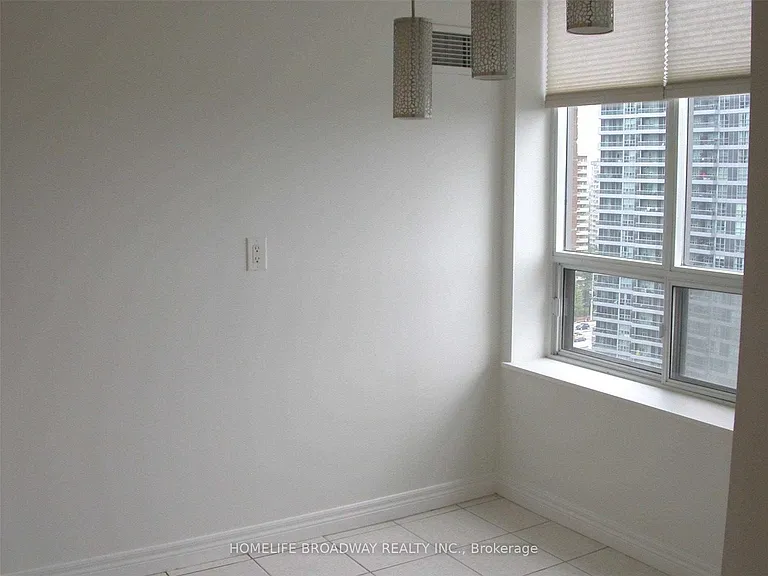 156 Enfield Pl #1809 — Photo 8