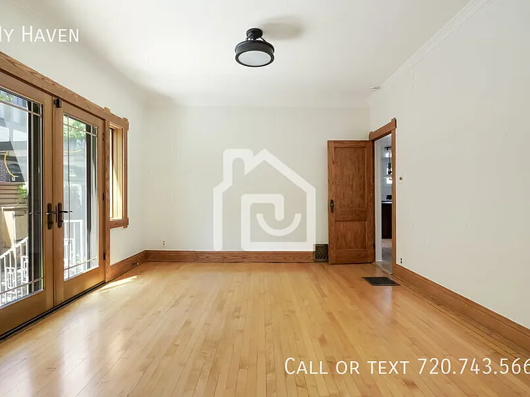1121 S Williams St — Photo 8