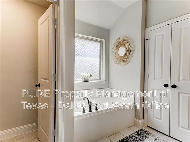 1612 Town Creek Cir — Photo 21