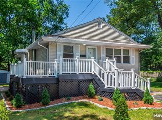 112 Fern St, Township Of Washington, NJ 07676