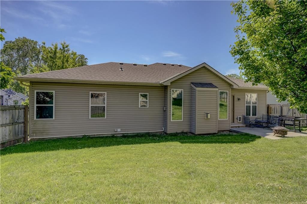 19312 E 8th Street Ct S, Independence, MO - View 4